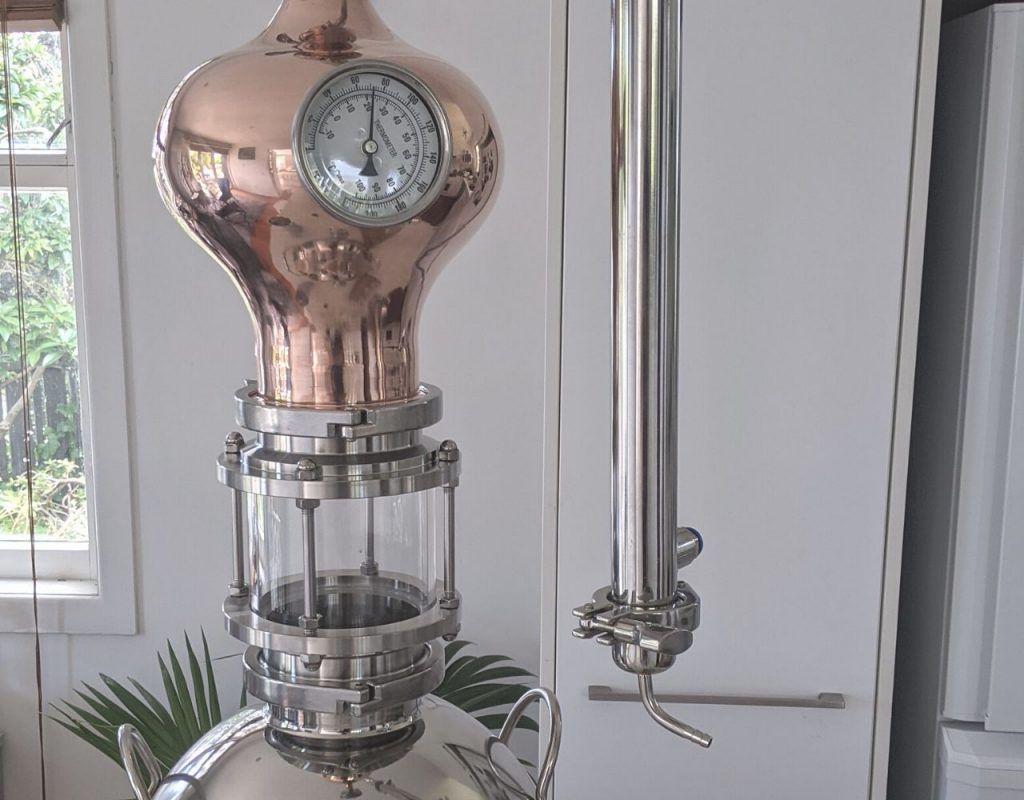 Image of diy distilling making gin with a vapor infusion